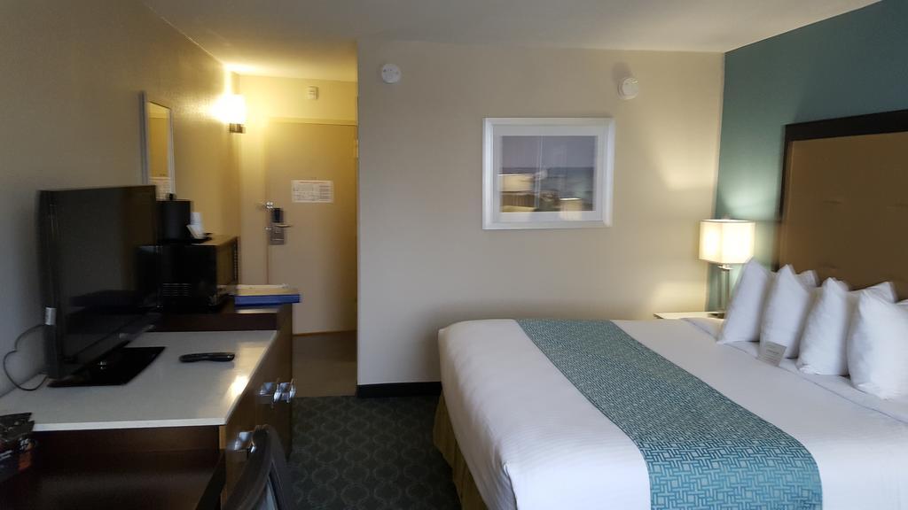 Готель Wyndham Garden Kenosha Harborside Екстер'єр фото